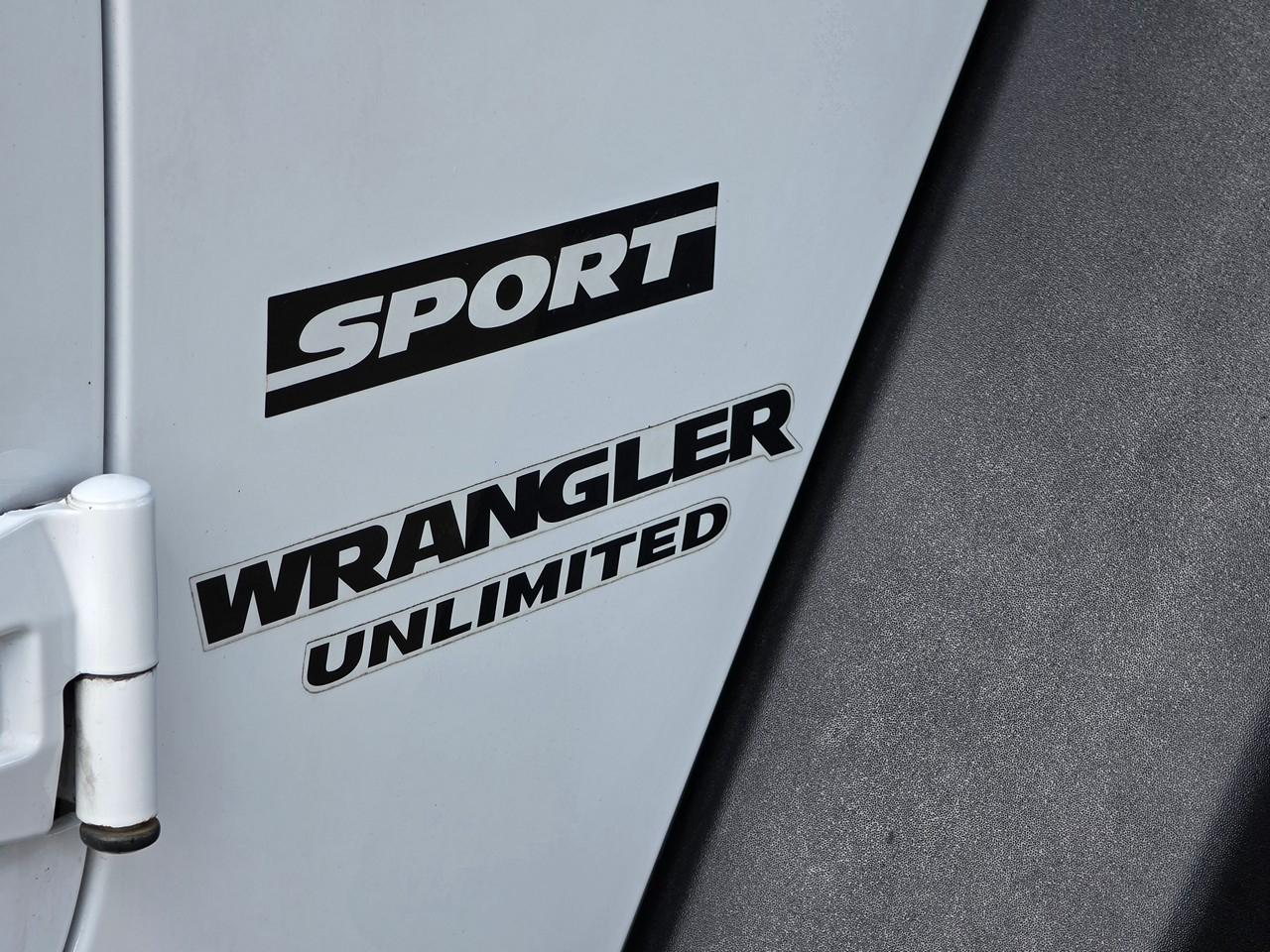 Jeep Wrangler Unlimited Sport 4WD 2015