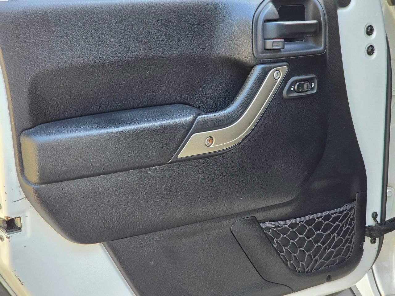 Jeep Wrangler Unlimited Sport 4WD 2015