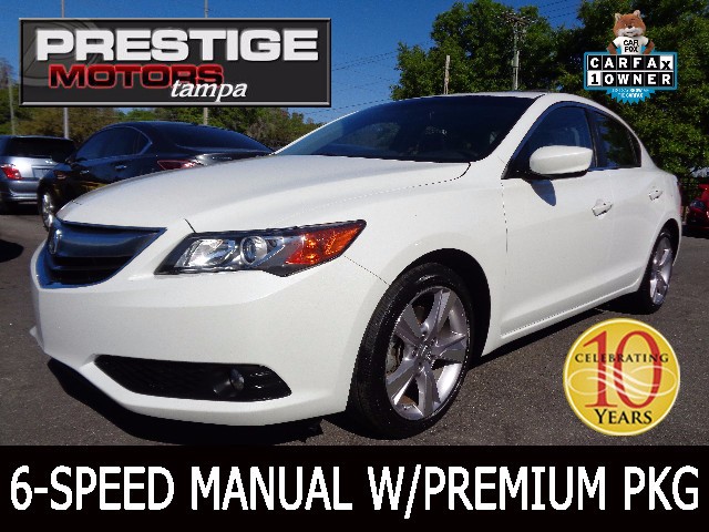2014 Acura ILX 6-Spd MT w/ Premium Package