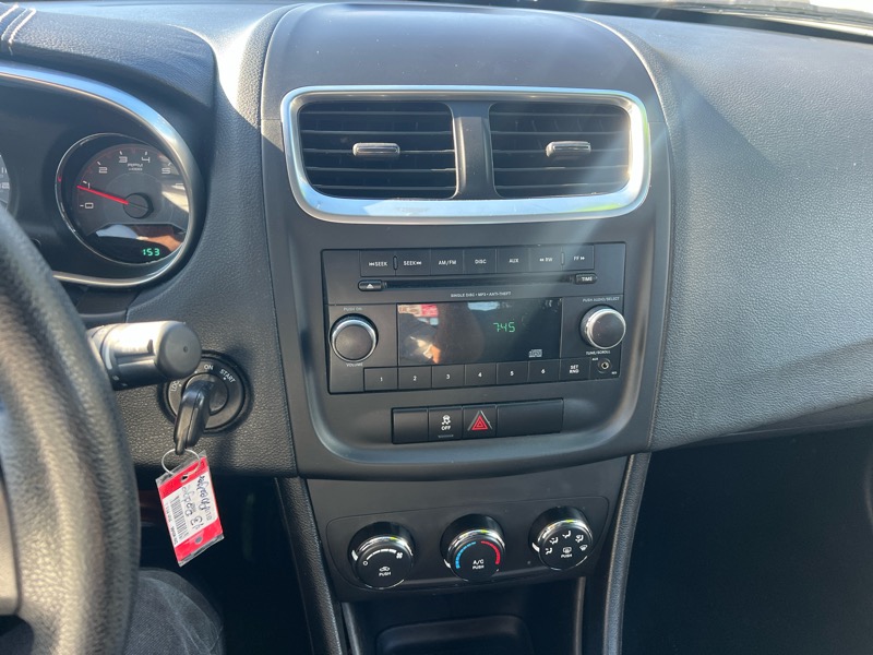 Dodge Avenger Base 2013