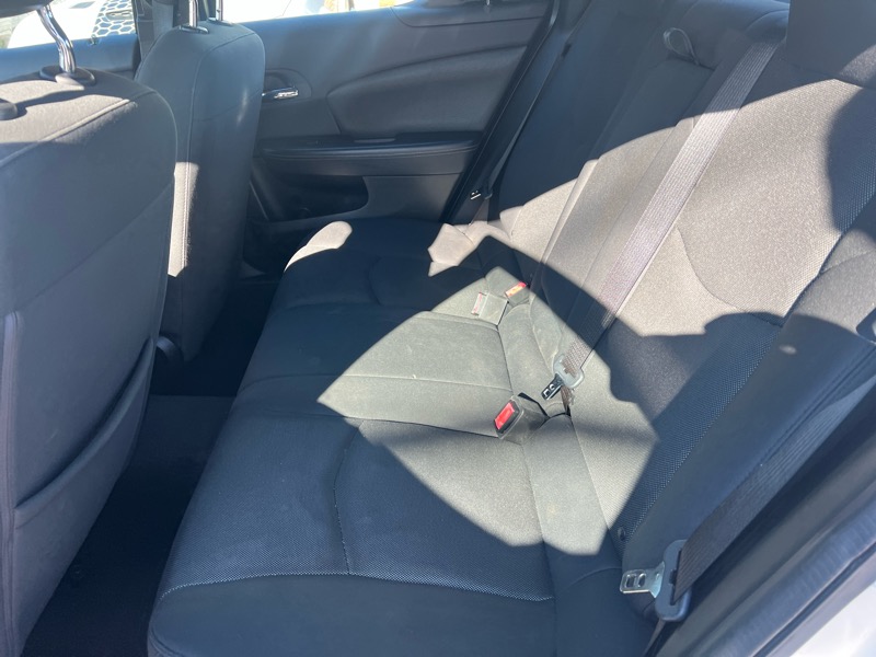 Dodge Avenger Base 2013