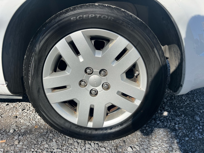 Dodge Avenger Base 2013