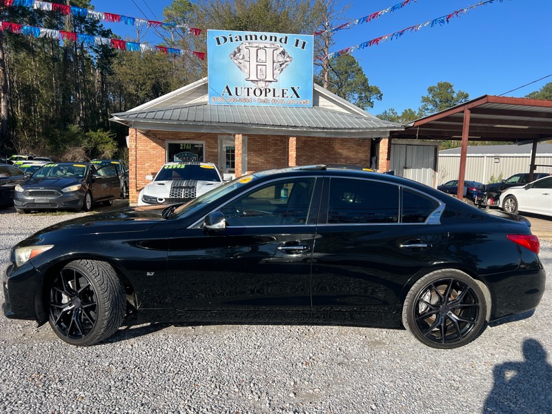 Infiniti Q50 Premium 2014