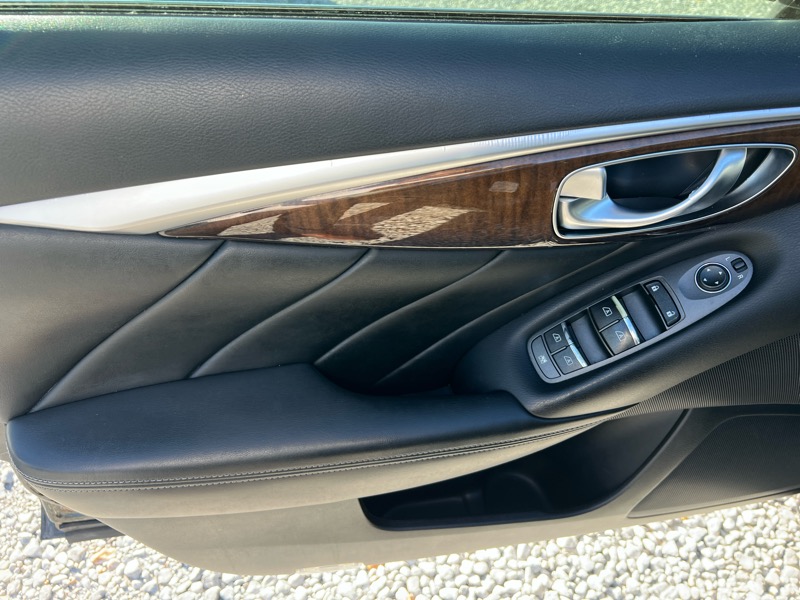 Infiniti Q50 Premium 2014