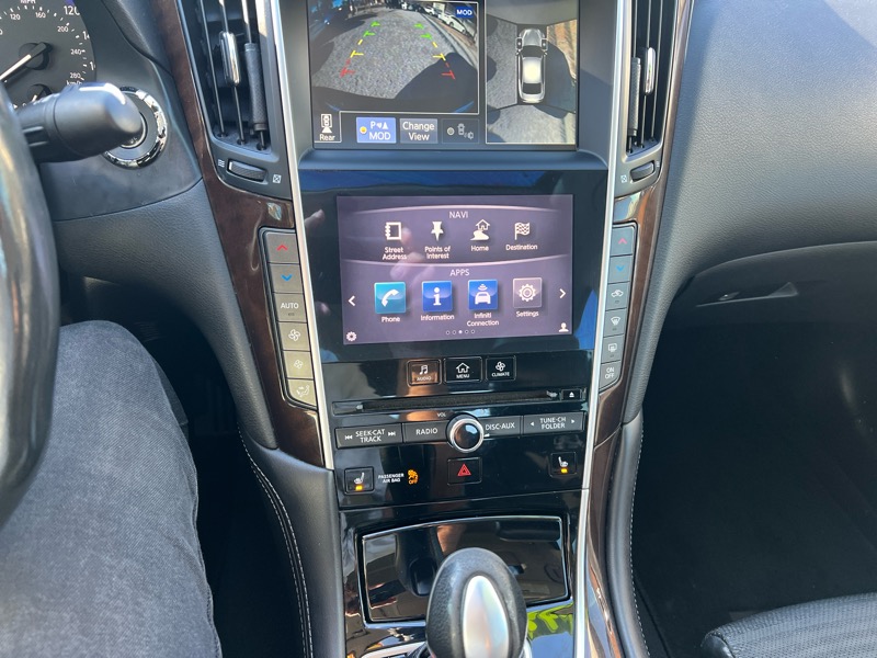 Infiniti Q50 Premium 2014