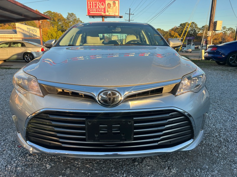 Toyota Avalon XLE Plus 2017