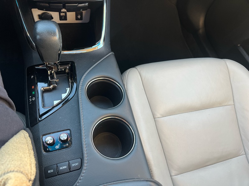 Toyota Avalon XLE Plus 2017