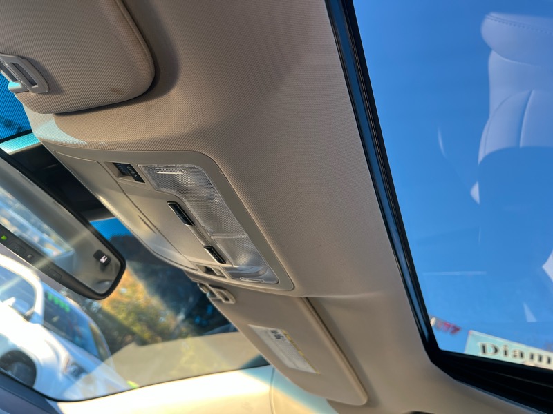 Toyota Avalon XLE Plus 2017