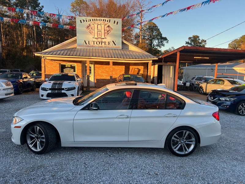 BMW 3-Series 328i Sedan 2012