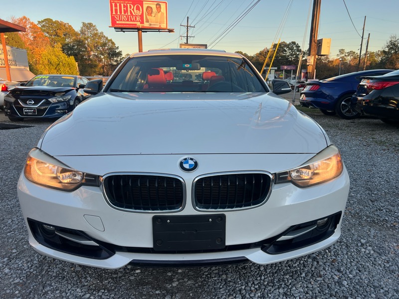 BMW 3-Series 328i Sedan 2012