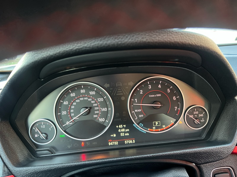 BMW 3-Series 328i Sedan 2012