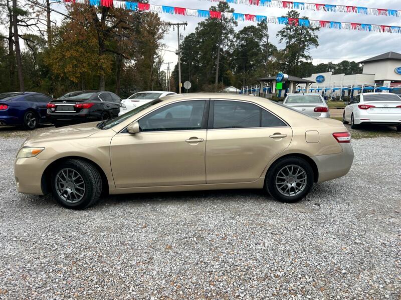 Toyota Camry SE 6-Spd MT 2010