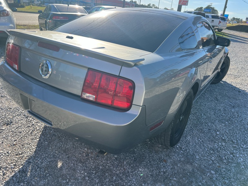 Ford Mustang V6 Coupe 2009