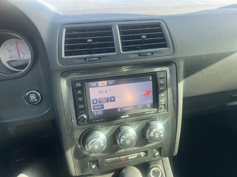 Dodge Challenger SXT 2014