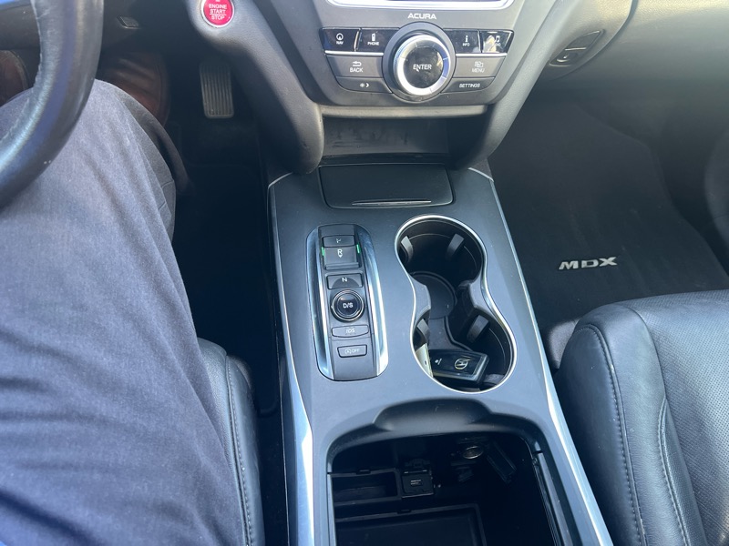 Acura MDX 9-Spd AT SH-AWD w/Advance and Entertainment 2016