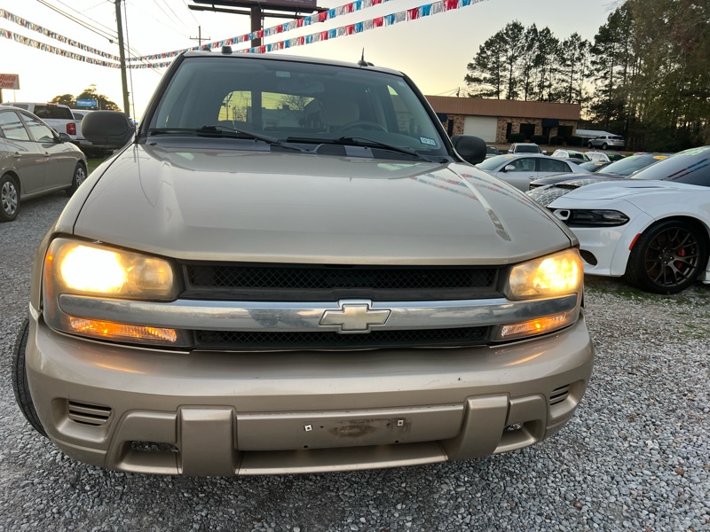 Chevrolet TrailBlazer LS 2WD 2005