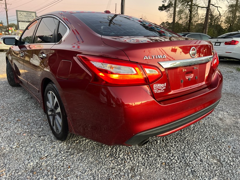 Nissan Altima 2.5 SR 2016
