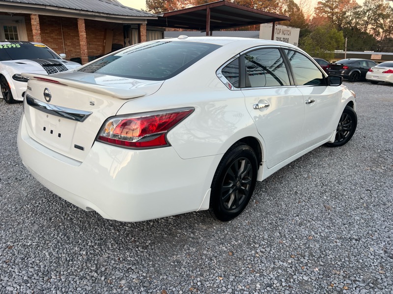 Nissan Altima 2.5 SV 2015