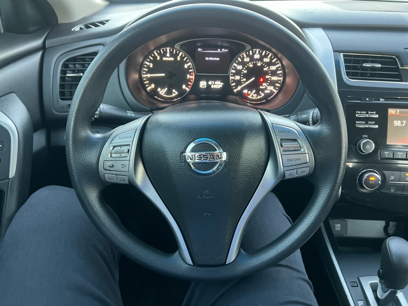 Nissan Altima 2.5 SV 2015