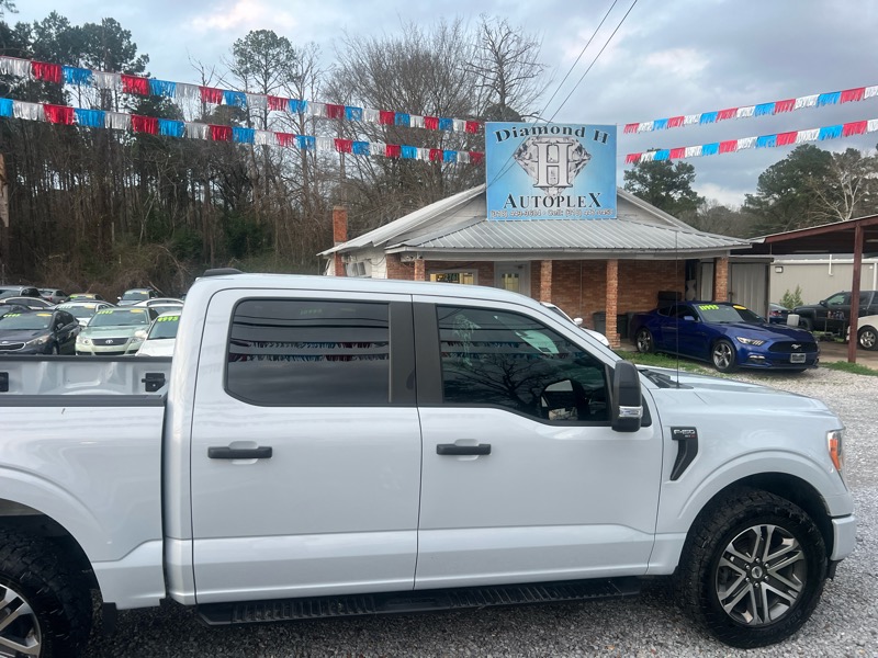 Ford F-150 FX4 SuperCrew 5.5-ft. Bed 4WD 2021