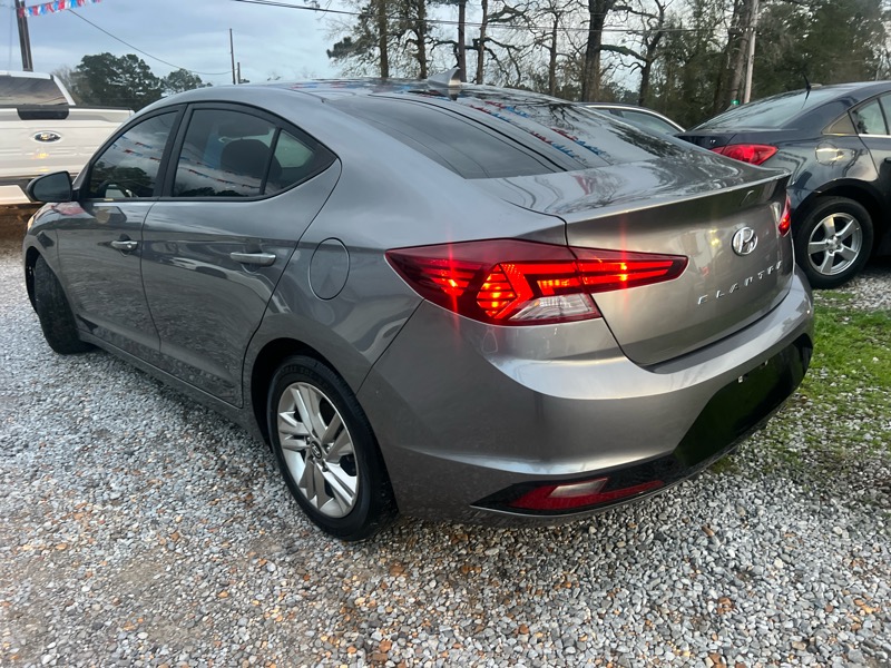 Hyundai Elantra Limited 2019