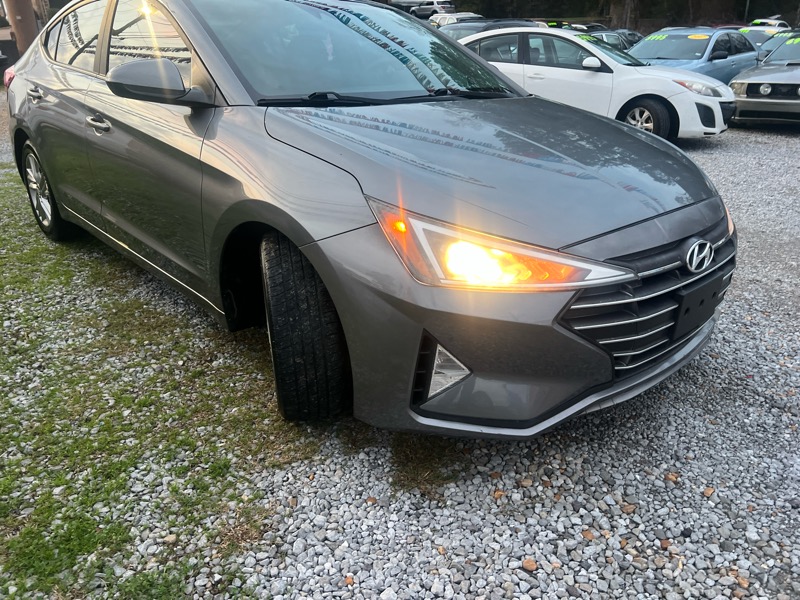 Hyundai Elantra Limited 2019
