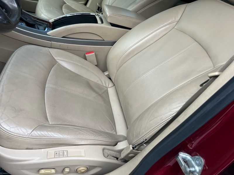 Buick LaCrosse CXL FWD 2010