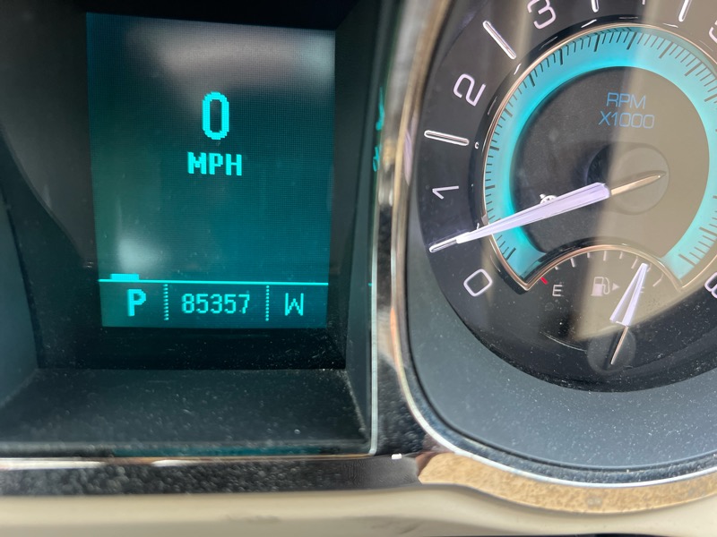 Buick LaCrosse CXL FWD 2010