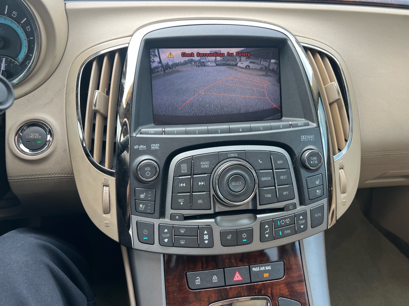 Buick LaCrosse CXL FWD 2010