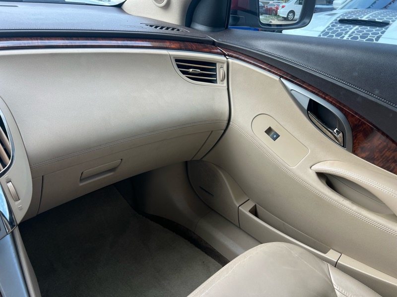 Buick LaCrosse CXL FWD 2010