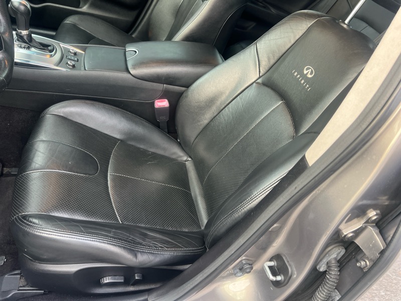 Infiniti G Sedan G37x AWD 2011