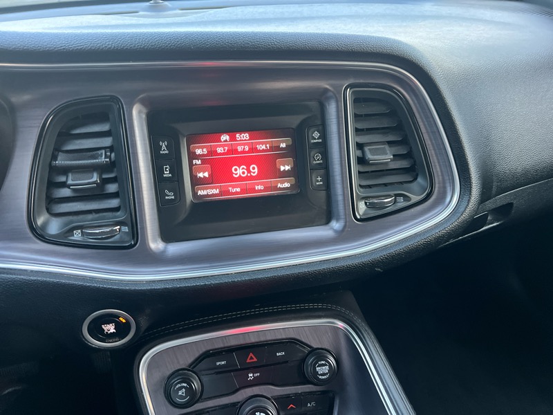 Dodge Challenger SXT 2016