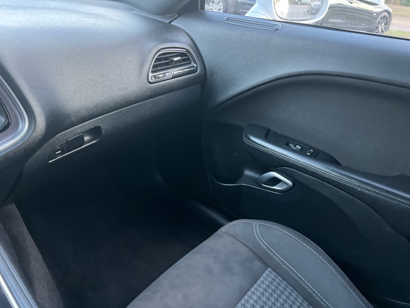 Dodge Challenger SXT 2016