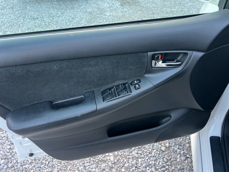 Toyota Corolla 4dr Sdn S Auto (Natl) 2005