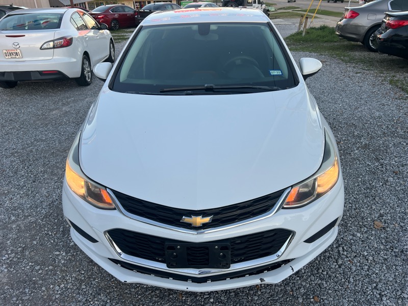 Chevrolet Cruze LS Auto 2018