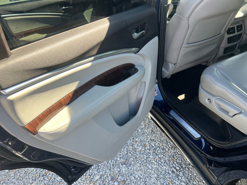 Acura MDX 9-Spd AT w/Tech Package 2017