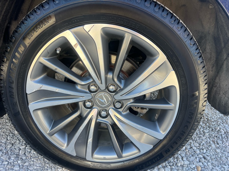 Acura MDX 9-Spd AT w/Tech Package 2017