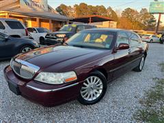 2004 Lincoln Town Car 