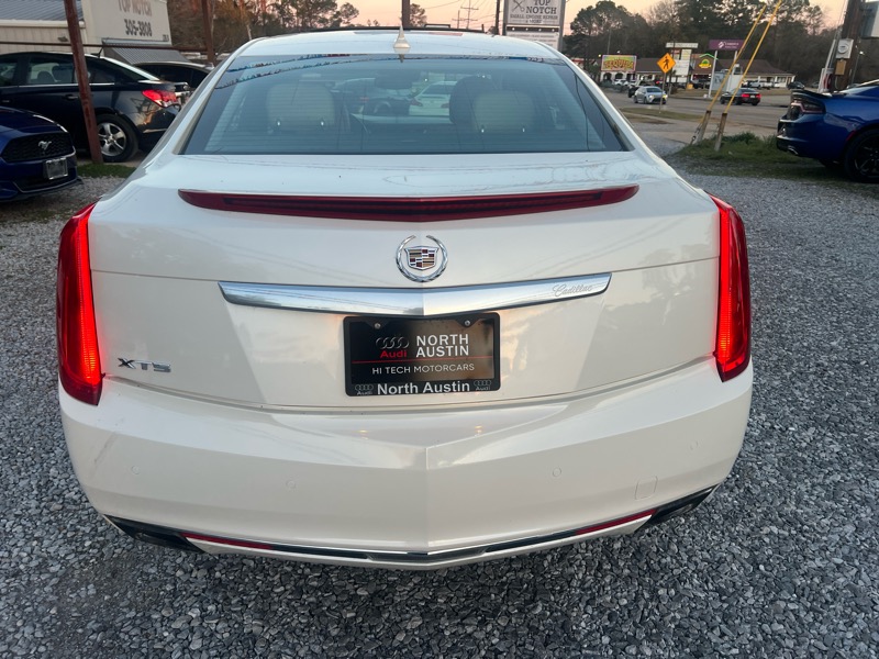 Cadillac XTS Premium 2013
