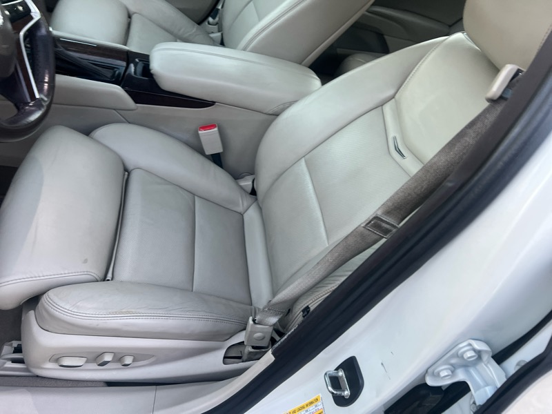 Cadillac XTS Premium 2013