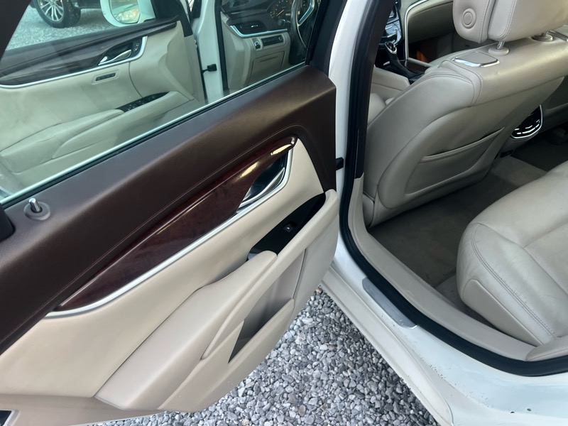 Cadillac XTS Premium 2013