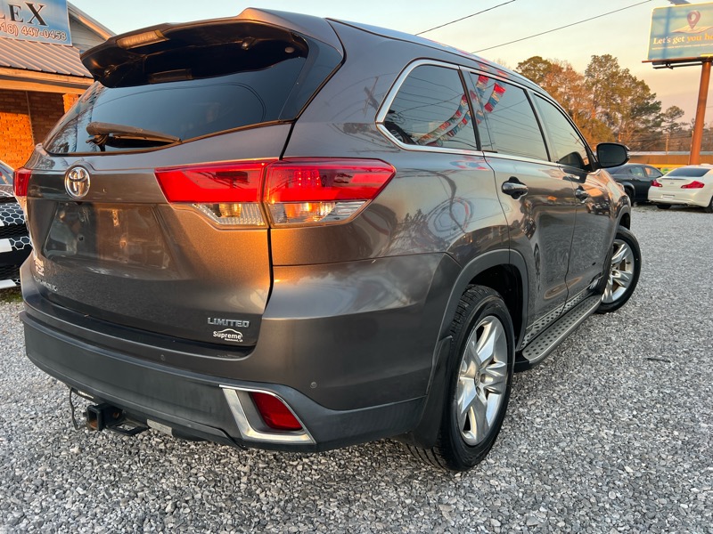 Toyota Highlander Limited Platinum FWD V6 2017