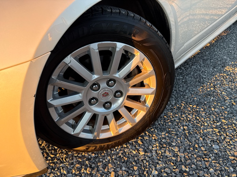 Cadillac CTS 3.0L Luxury 2011