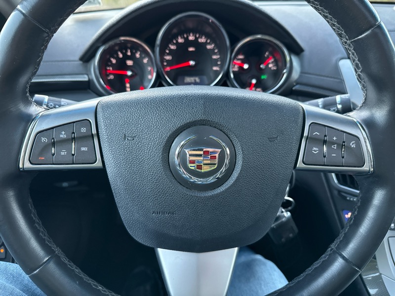Cadillac CTS 3.0L Luxury 2011