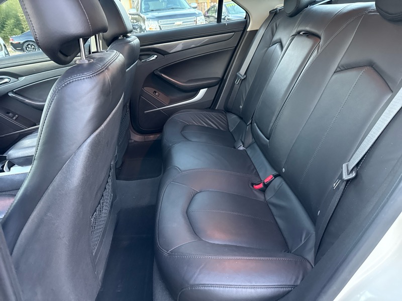 Cadillac CTS 3.0L Luxury 2011