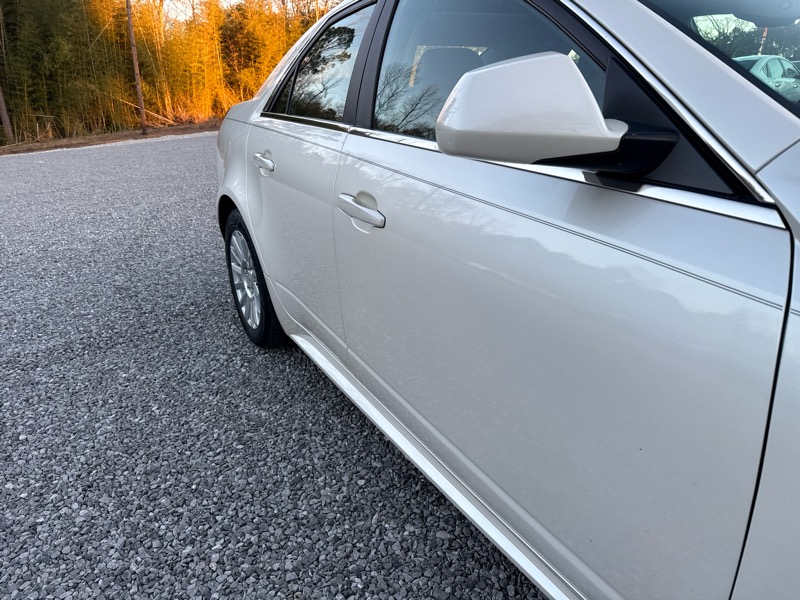 Cadillac CTS 3.0L Luxury 2011