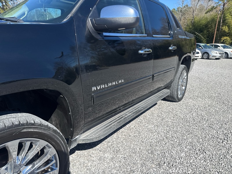 Chevrolet Avalanche LT3 2WD 2011