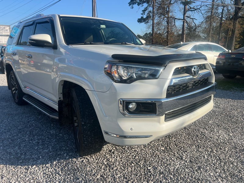 Toyota 4Runner SR5 2WD 2019