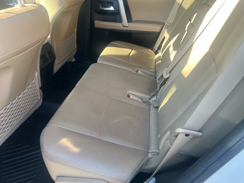 Toyota 4Runner SR5 2WD 2019