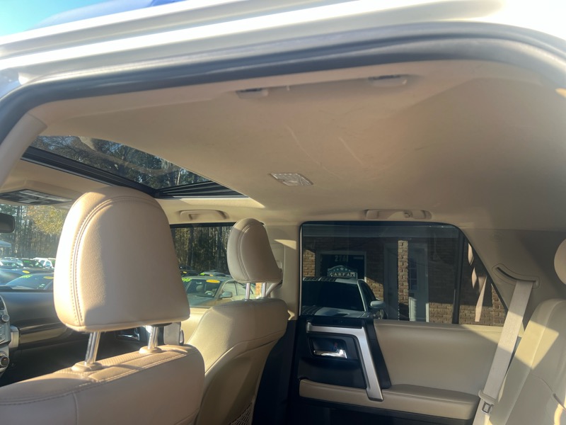 Toyota 4Runner SR5 2WD 2019